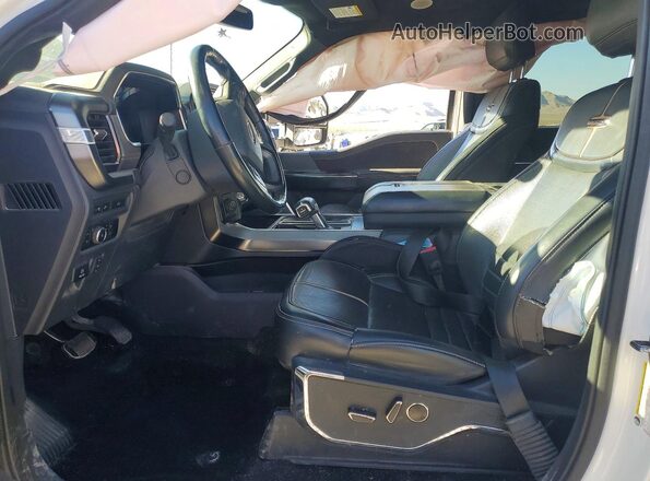 1FTFW1EDXPFB64308 2023 FORD F150 White Widok wnętrza z przodu