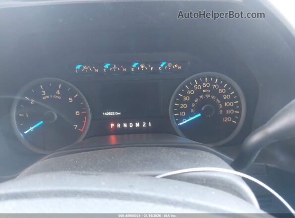 1FTFW1EF9GFD04351 2016 FORD F150 Красный Вид задних сидений
