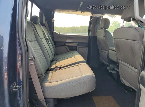 1FTFW1EG1JFD42236 2018 FORD F150 Blue Widok tylnych siedzeń