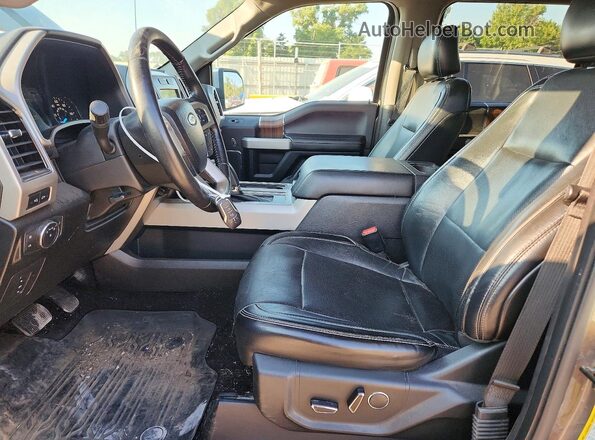 1FTFW1EG2HKD32638 2017 FORD F150 Brown Вид салону спереду