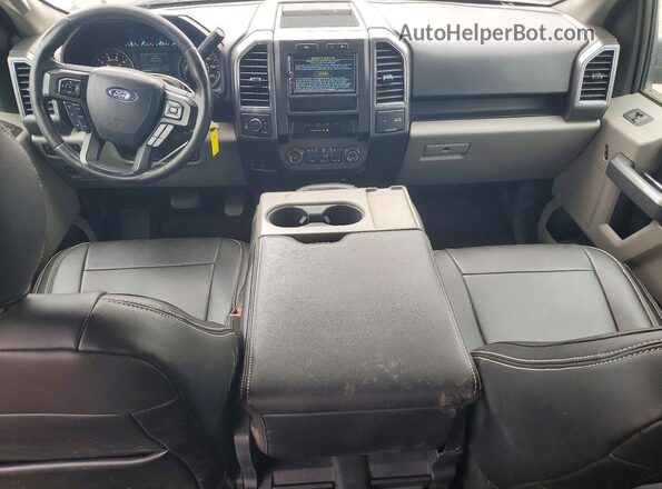 1FTFW1EG3JFC03080 2018 FORD F150 Белый Вид панели приборов