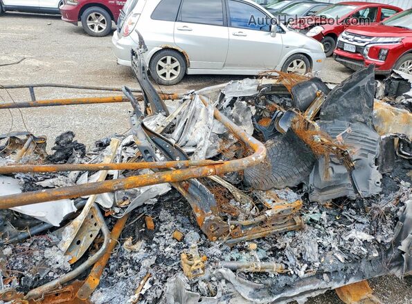 1FTFW1EG8HFB95357 2017 FORD F150 Burn Rear seats view
