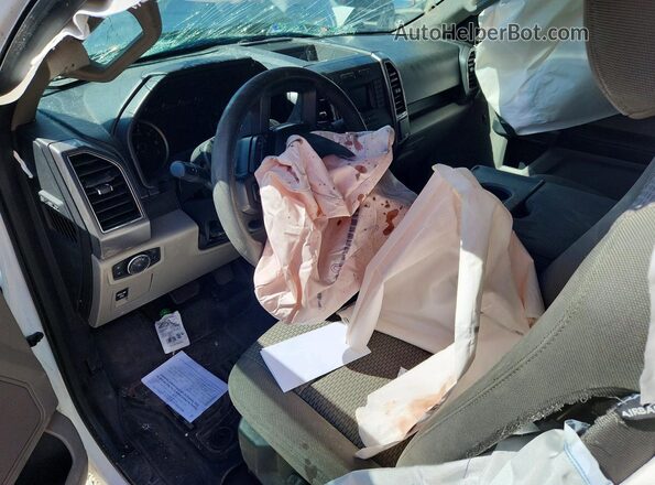 1FTFW1EG8JKD89450 2018 FORD F150 White Առջևի վահանակի տեսք