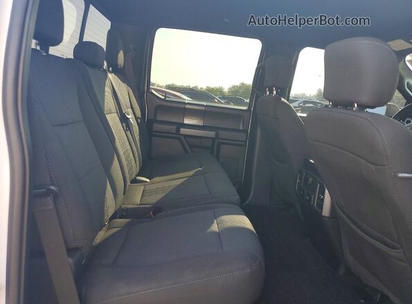 1FTFW1EG8JKF37001 2018 FORD F150 White Vista de los asientos traseros