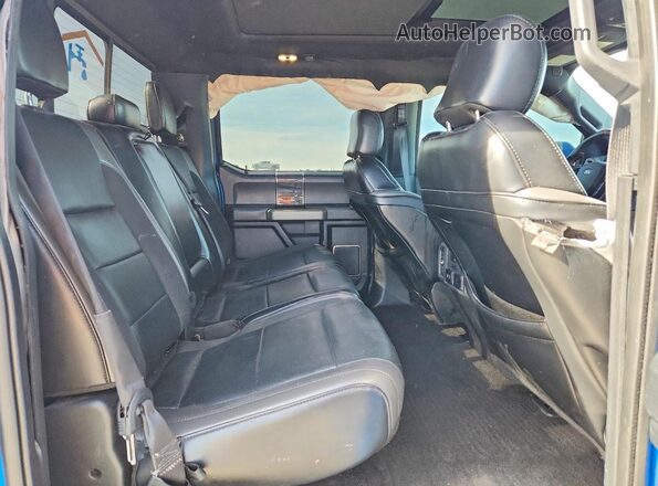 1FTFW1RG1KFC86214 2019 FORD F150 Blue Вид задніх сидінь