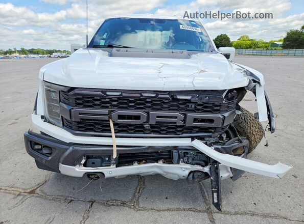 1FTFW1RG4NFB99864 2022 FORD F150 White Widok z przodu