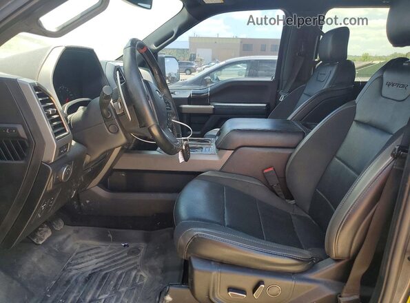 1FTFW1RG5LFB47415 2020 FORD F150 Серый Вид салона спереди