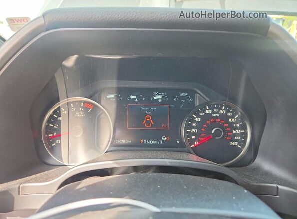 1FTFW1RG6JFD82788 2018 FORD F150 Gray Սարքավորումների վահանակի տեսք