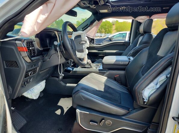 1FTFW1RG6SFB46949 2025 FORD F150 White Vista interior delantera