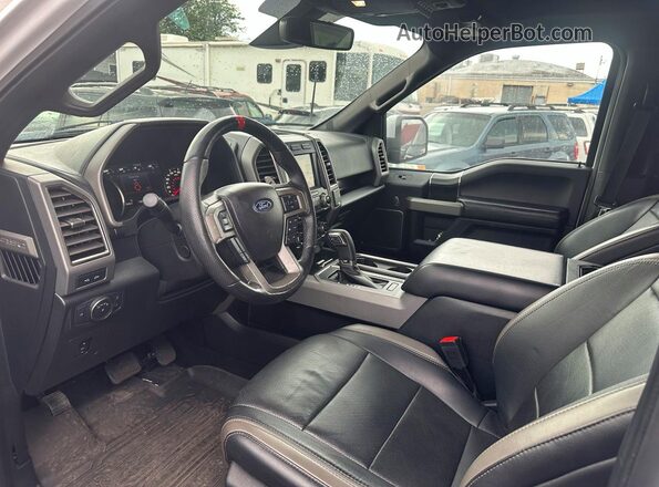 1FTFW1RG8JFD13214 2018 FORD F150 White 