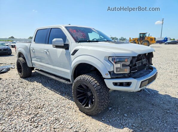 1FTFW1RG9HFC81402 2017 FORD F150 Gray Front right