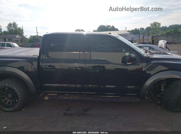 1FTFW1RGXHFA63047 2017 FORD F150 Черный Вид задней части салона