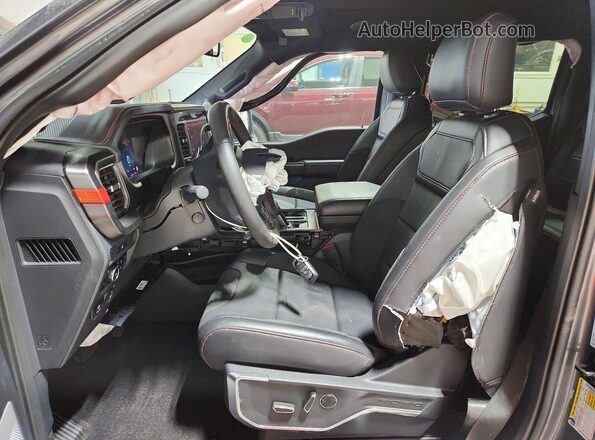 1FTFW1RGXSFC00270 2025 FORD F150 Gray წინა სალონის ხედი