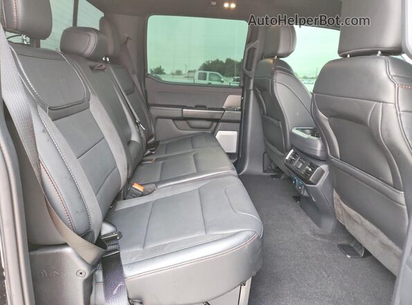 1FTFW1RGXTFA45799 2026 FORD F150 Black უკანა სავარძლების ხედი