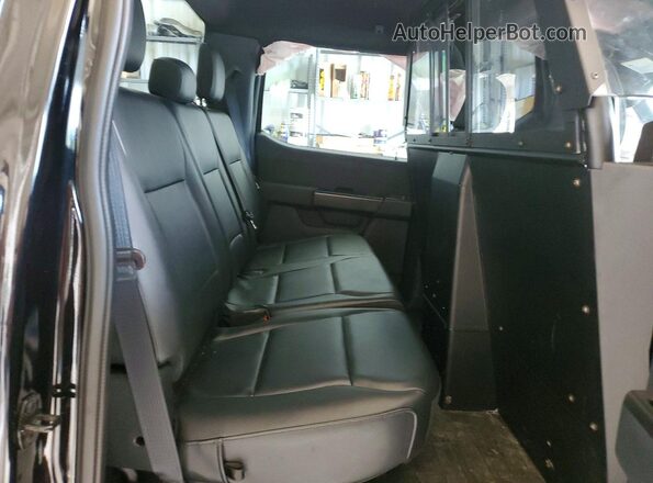 1FTFW1T55NKE98147 2022 FORD F150 Black Rear seats view