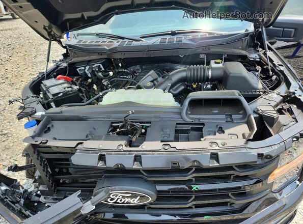 1FTFW3L50TKD01328 2026 FORD F150 Black Widok wnętrza z tyłu