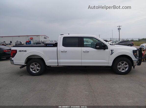 1FTFW3L53RKD70135 2024 FORD F150 White Вид задньої частини салону