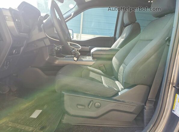 1FTFW3L54SFC58734 2025 FORD F150 Charcoal Widok wnętrza z przodu