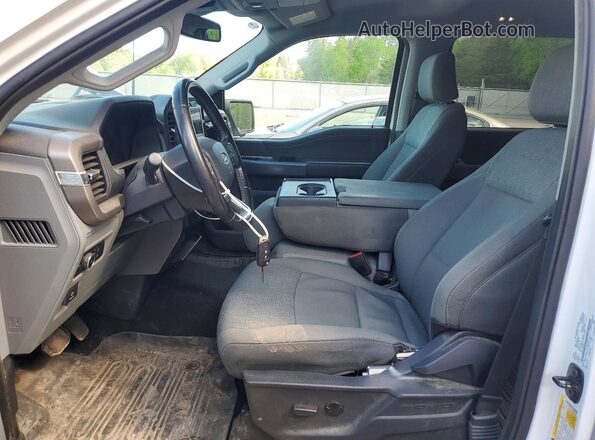 1FTFW3L83RKE10529 2024 FORD F150 Белый Вид салона спереди