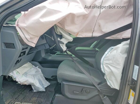 1FTFW3LD2RFA31642 2024 FORD F150 Gray Vista interior delantera
