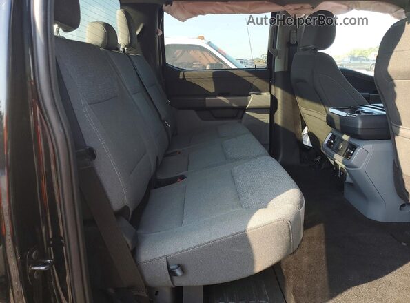 1FTFW3LD3RFA55125 2024 FORD F150 Black Widok tylnych siedzeń