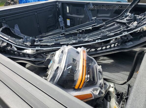 1FTFW3LD7RFB32823 2024 FORD F150 White Vista del compartimento del motor