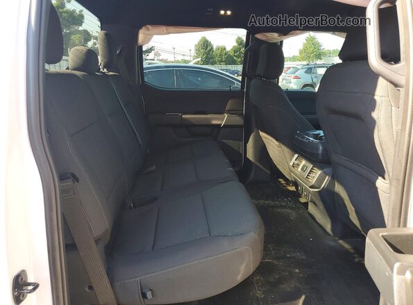 1FTFW3LD9RFB10046 2024 FORD F150 White Вид задніх сидінь