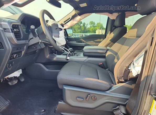 1FTFW3LD9TFA46663 2026 FORD F150 Gray Front interior view