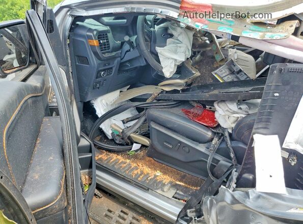 1FTFW4L84SFC54912 2025 FORD F150 Silver წინა პანელის ხედი