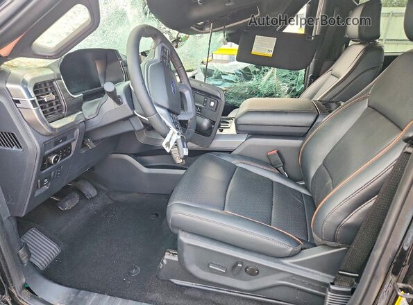 1FTFW5L86TKD65718 2026 FORD F150 Black Vista interior delantera