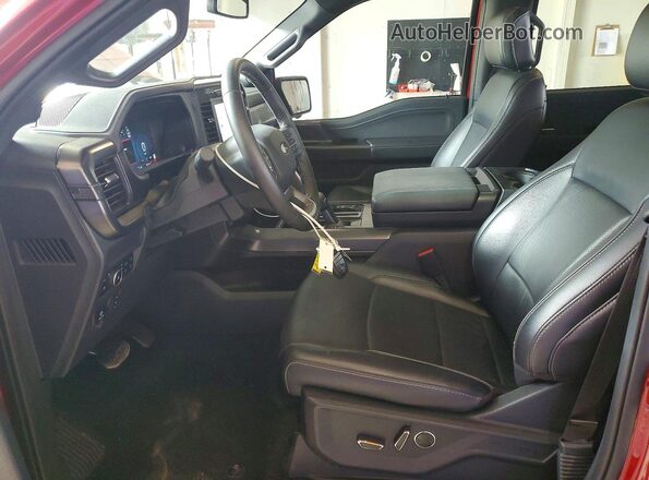 1FTFW5LD2SFA24563 2025 FORD F150 Red Вид салону спереду