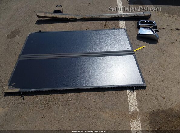 1FTFW5LD5SFA62725 2025 FORD F150 Silver Սարքավորումների վահանակի տեսք