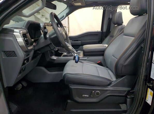 1FTFW5LD9TFA34105 2026 FORD F150 Синий Вид салона спереди