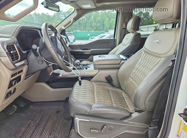 1FTFW7LD5RFC09048 2024 FORD F150 White Vista interior delantera