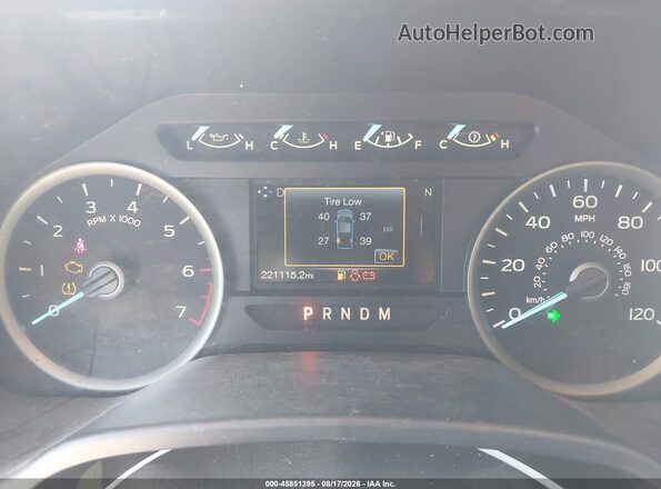 1FTFX1C55JKE97376 2018 FORD F150 Белый Вид задних сидений