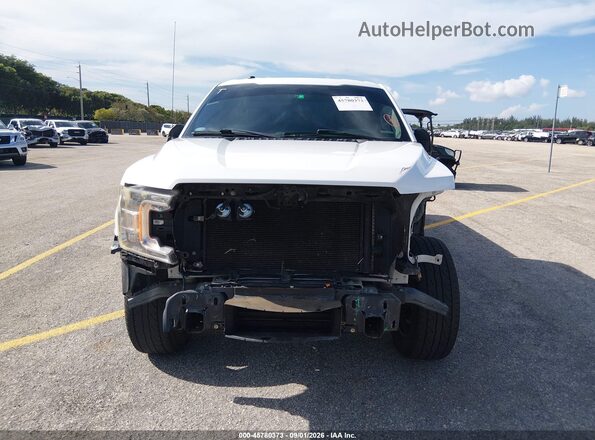 1FTFX1CG6JKD50453 2018 FORD F150 White Вид задньої частини салону