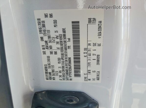 1FTFX1E50JFD96896 2018 FORD F150 White Vista del compartimento del motor
