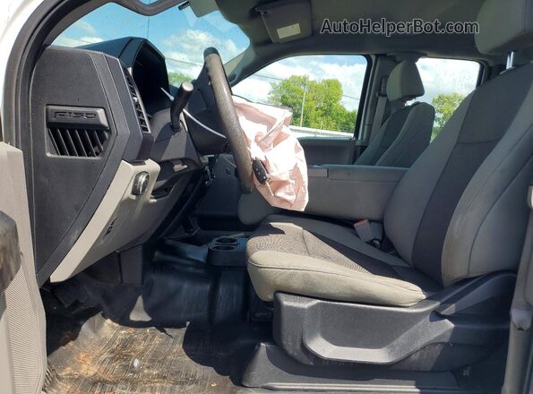 1FTFX1E50JFD96896 2018 FORD F150 White Vista interior delantera