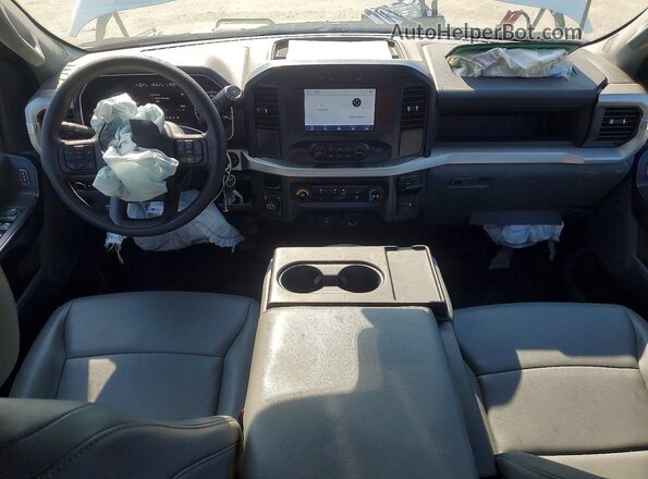 1FTFX1E52NFA19055 2022 FORD F150 Белый Вид панели приборов