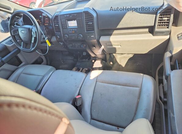 1FTFX1E53JFE59439 2018 FORD F150 White Widok deski rozdzielczej