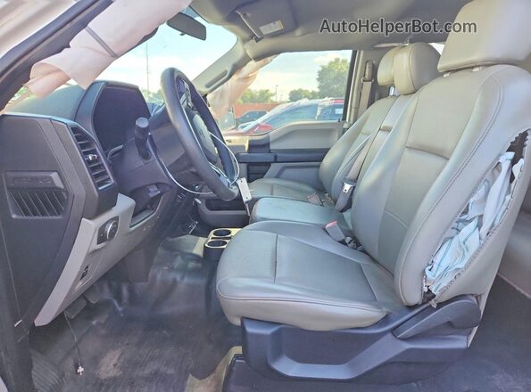 1FTFX1E53JFE59439 2018 FORD F150 White Widok wnętrza z przodu