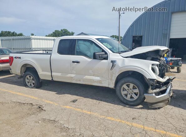 1FTFX1E53PKF82044 2023 FORD F150 White Przód prawy