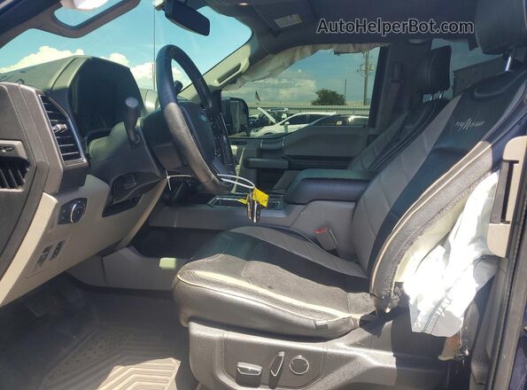 1FTFX1E55JFD27573 2018 FORD F150 Blue Вид салону спереду