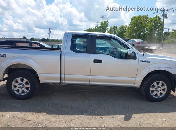 1FTFX1E57JFE10518 2018 FORD F150 Silver Սալոնի հետևի տեսք