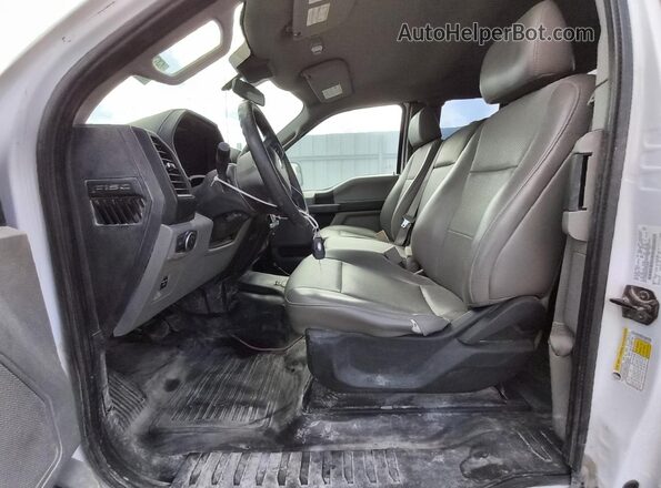 1FTFX1E57LFB35459 2020 FORD F150 White 