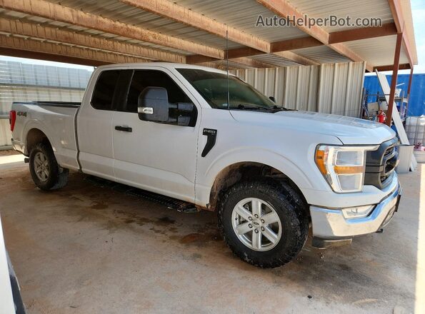 1FTFX1E59NKE64657 2022 FORD F150 White Delantero derecho