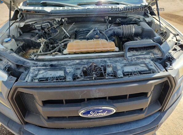 1FTFX1EF1GKF26239 2016 FORD F150 White Rear interior view
