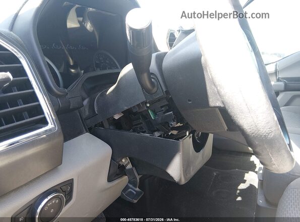 1FTFX1EF1HFA27368 2017 FORD F150 White Front view