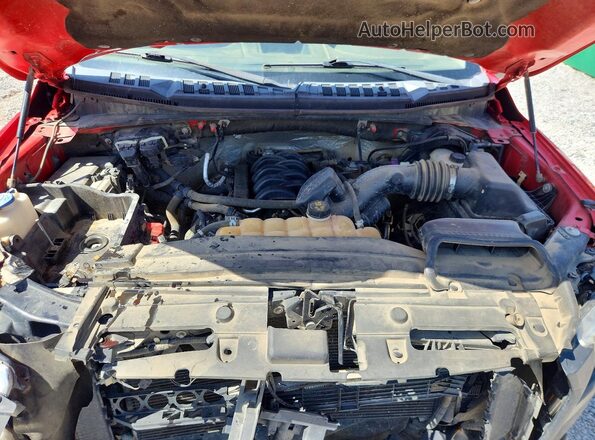 1FTFX1EFXGFC07754 2016 FORD F150 Red Rear interior view