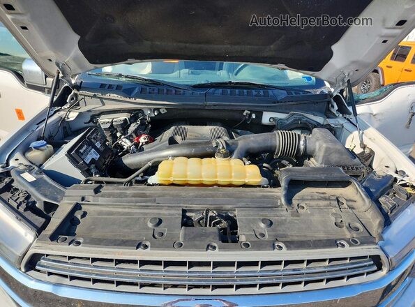 1FTFX1EG0JFE40333 2018 FORD F150 White Вид задньої частини салону